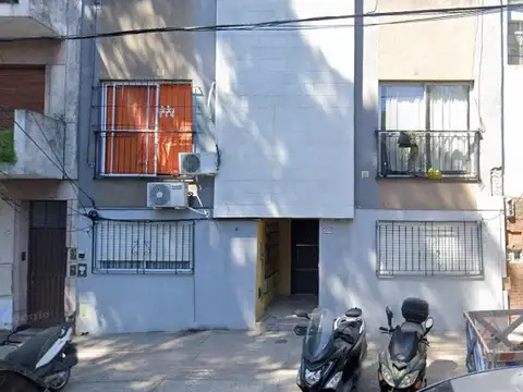 PH 2 AMB Y 1/2 CON TERRAZA PROPIA