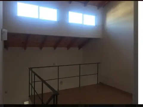 Maximo Paz  al 900
