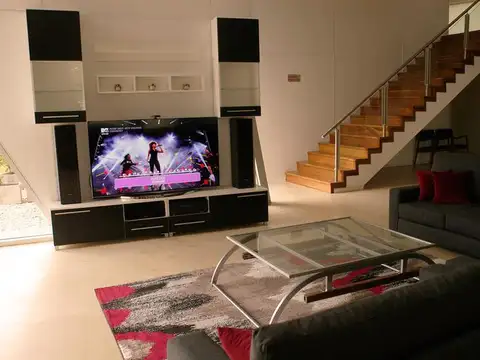 Hotel en Venta en Pilar, USD 1.900.000