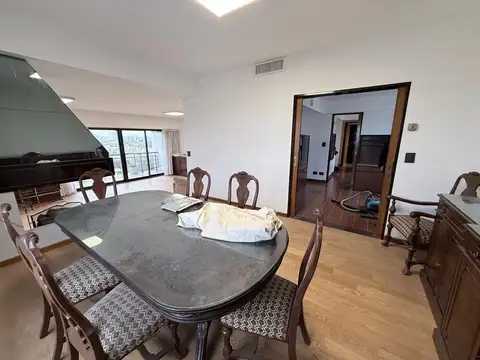 Departamento 4 ambientes con 4 baños