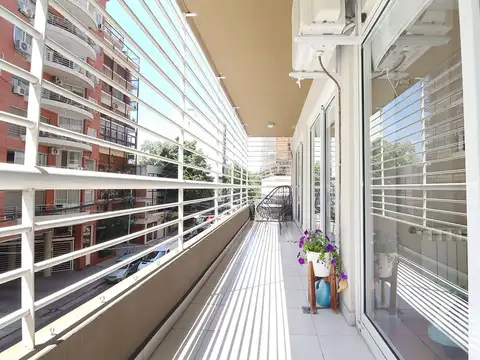 Departamento 4 ambientes con 3 baños