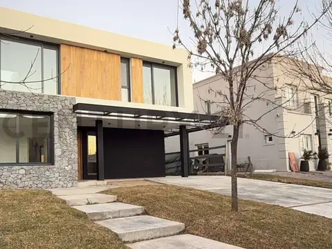 Boulevard de los Castaños 320, Nordelta, Barrio Castaños , Piso 0