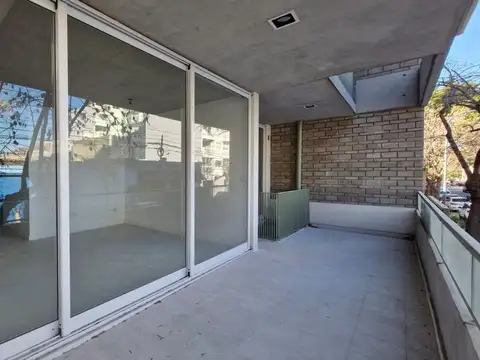 PARQUE CHAS VENTA DEPARTAMENTO 3 AMBIENTES TERRAZA