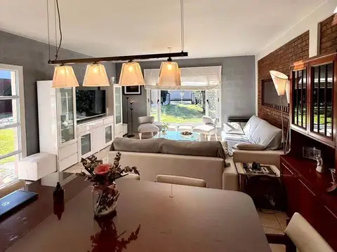 CASA EN VENTA EN EL CARMENCITO - HUDSON