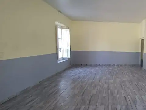 Local en Alquiler en 30 De Octubre, $ 450.000