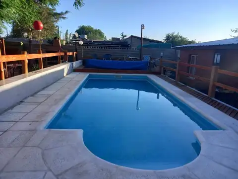 Venta Casa 4 cabañas Mirador del lago pileta