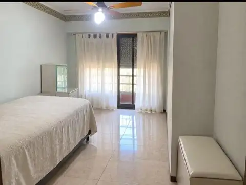 AMPLIO DEPARTAMENTO EN VENTA 2 DORMITORIOS SAN MARTIN 3200