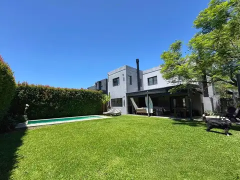 Casa en Alquiler de 3 dormitorios