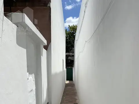 Depto Tipo Casa en Venta de 2 ambientes