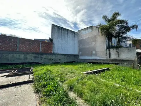 Terreno en Venta 17  mts Fondo