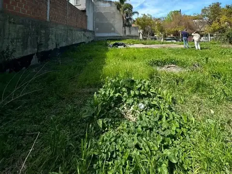 Terreno en Venta 27  mts Frente