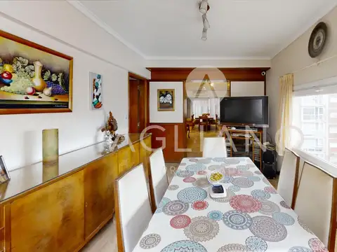 Departamento en Venta con 2 cocheras