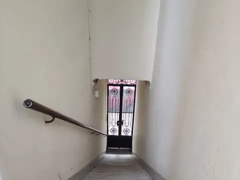 Depto Tipo Casa en Venta en Caballito, USD 115.000