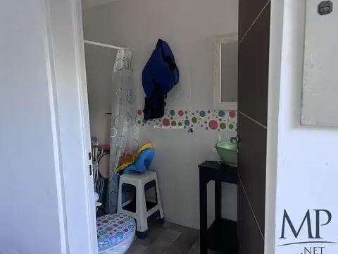 Venta Casa a la laguna en Horizontes al Sur 5 Dormitorios Canning
