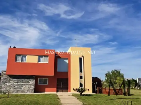 Casa en Venta de 5 dormitorios
