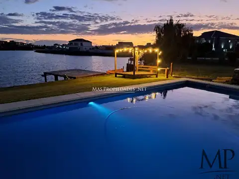 Venta Casa a la laguna en Horizontes al Sur 5 Dormitorios Canning
