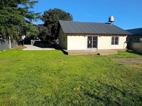 Casa en Venta con 4 cocheras