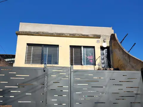 MUY LINDO 3 AMB, EN PLANTA ALTA