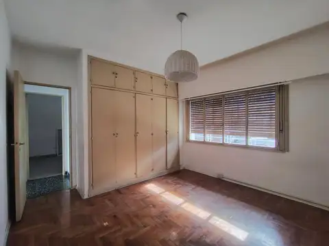 Depto Tipo Casa en Alquiler 40 años