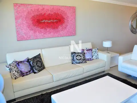 Departamento 4 ambientes con 3 baños