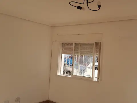 José Pedro Varela 3500, Piso PBJ
