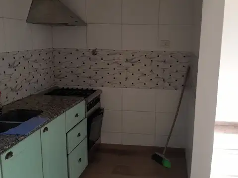 Depto Tipo Casa en Alquiler en Villa del Parque, $ 1.200.000