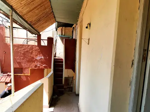 12 DE OCTUBRE 500, Piso 1