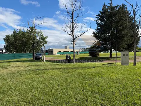 Terreno en Venta en Chacras de la Villa, USD 158.000