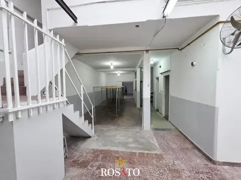 Alquiler de galpón 220 m² en 2 plantas – Villa Lugano