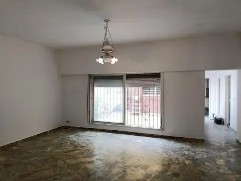 Depto Tipo Casa en Alquiler de 2 dormitorios