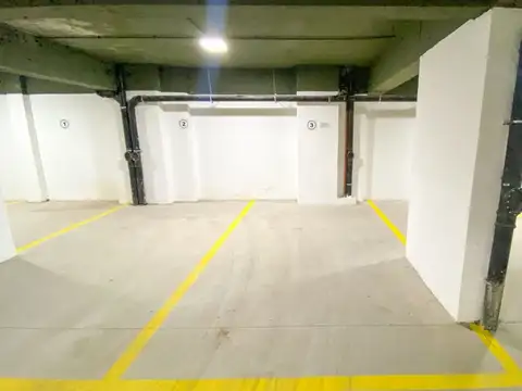 COCHERA EN VENTA EN EDIFICIO LAS LORENZAS | EZEIZA