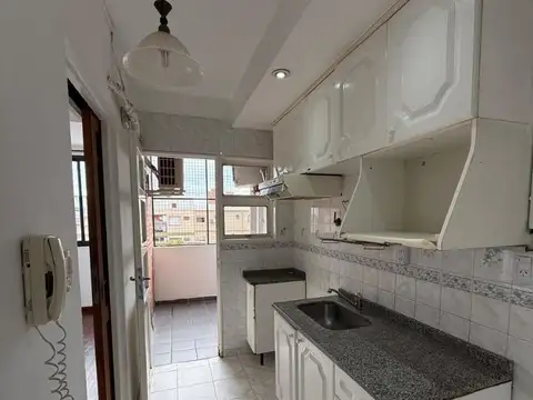 Departamento 4 ambientes con 1 baño