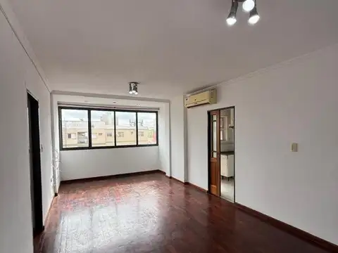 Departamento en Alquiler de 4 ambientes