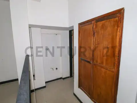 Oficina 2 ambientes con 1 baño