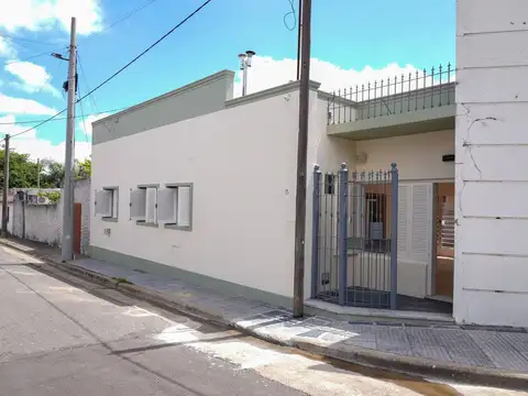 Casa apta crédito, zona 5 esquinas - Paraná