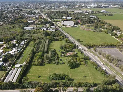 Fracción en venta sobre Ruta 25, a metros de Panamericana