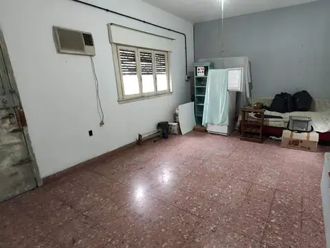 CASA 3 AMB C/PATIO Y 2 LOCALES (O DORMITORIOS EXTRAS)! LOMAS