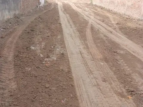 OPORTUNIDAD DE INVERSION: CINCO TERRENOS SOBRE AV BLAS PARER