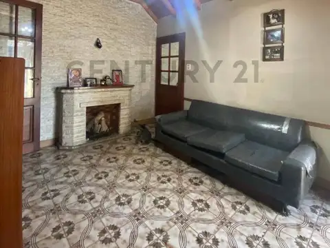 Av San Roque 2700, Piso 0
