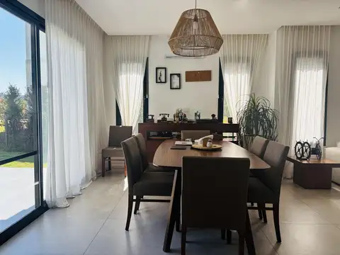 Casa en Alquiler en Nordelta, USD 2.700
