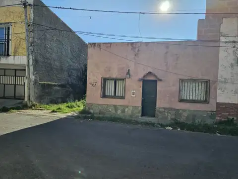 Montecaseros 67