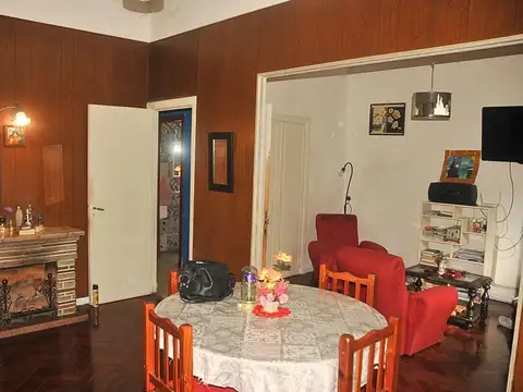 Venta Ph 5 ambientes Almagro Sin expensa Terraza