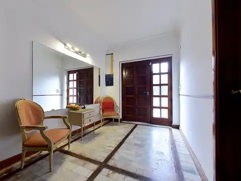 Casa en Venta en Adrogue, USD 359.000