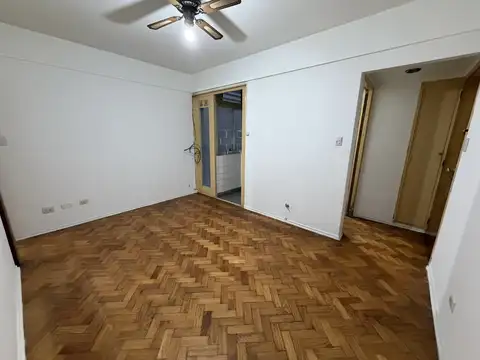 Venta departamento 3 ambientes Flores