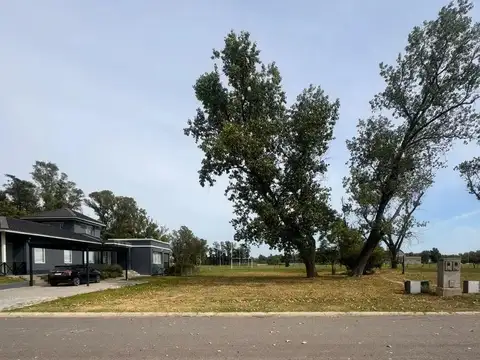 Terreno en Venta en La Unión, USD 240.000