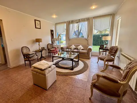 Casa en Venta de 5 dormitorios