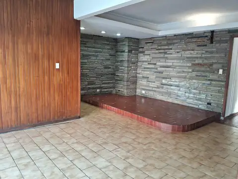 Departamento en Alquiler de 3 dormitorios