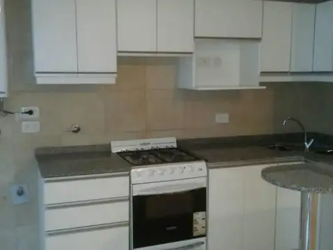 Bogotá 700, Piso 2