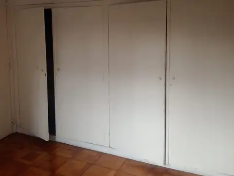 EXCELENTE DEPARTAMENTO DE ESTILO  3 AMBIENTES - DUEÑO ALQUILA. CABALLITO
