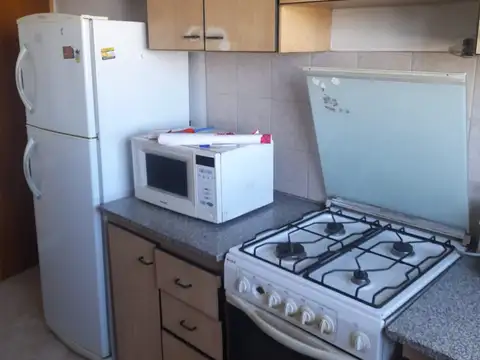 Departamento en Alquiler en Floresta, $ 850.000